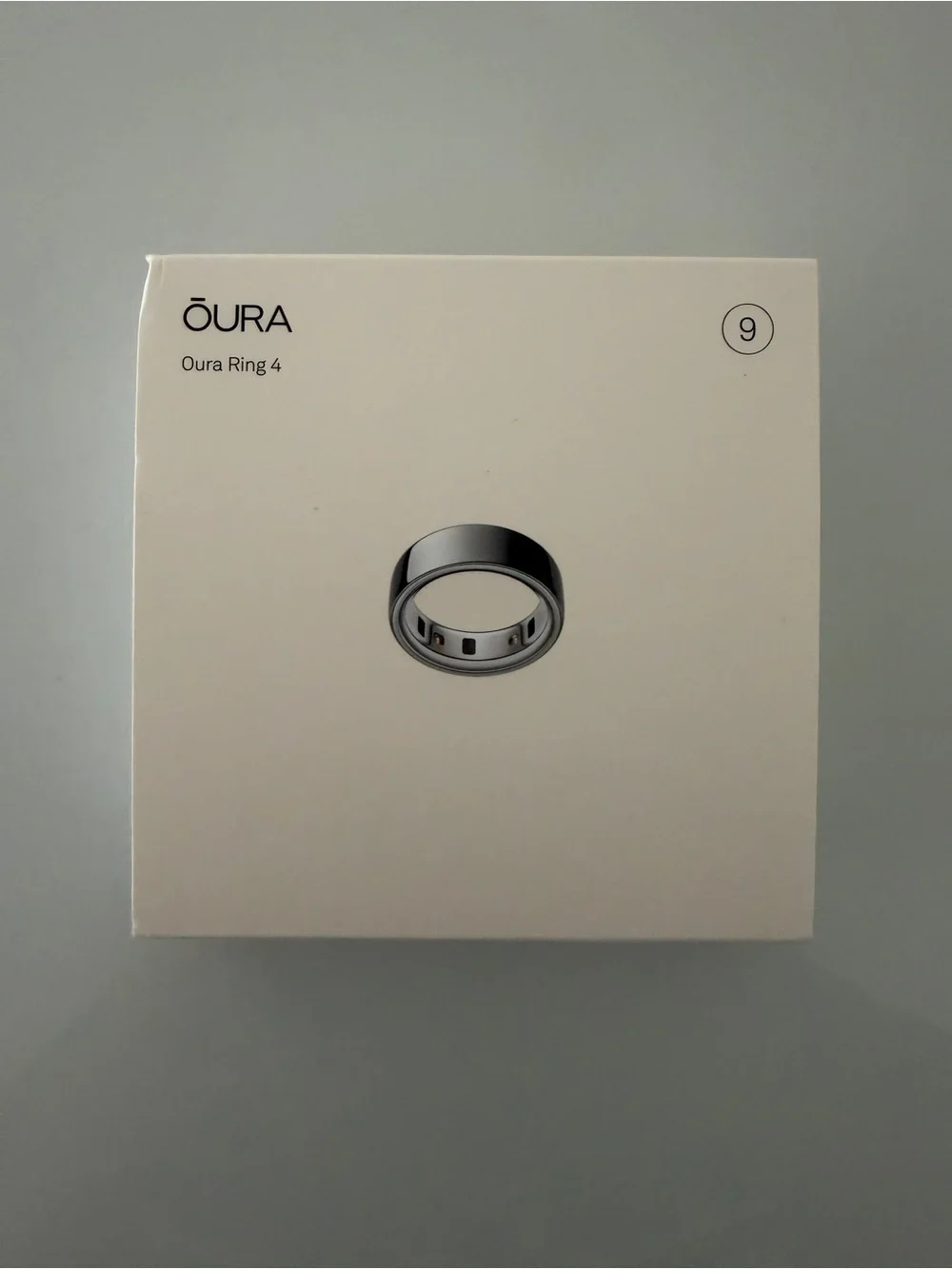 Oura Ring 4 Smart Ring - Silver